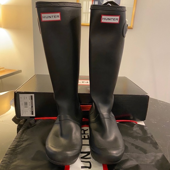 hunter equestrian rain boots